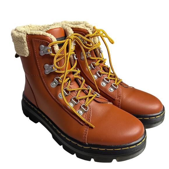 Sz 8 New Dr. Martens Combs Faux Fur Lined Tan Combat Boots Leather Grunge Winter - Picture 1 of 10